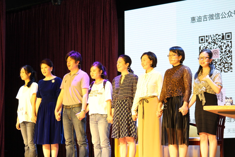 互动体验心理剧《离家出走》在我校上演